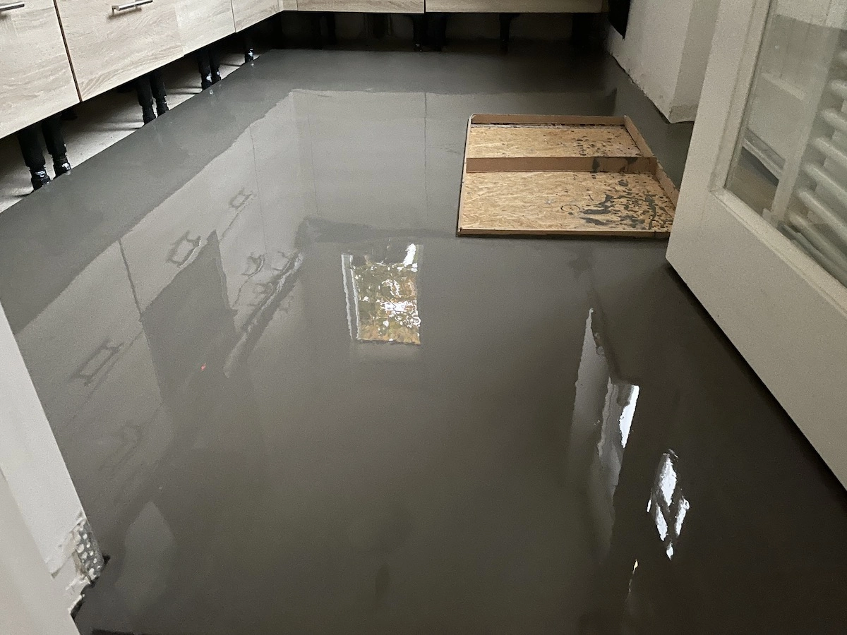 Voorbeeld van geëgaliseerde vloer